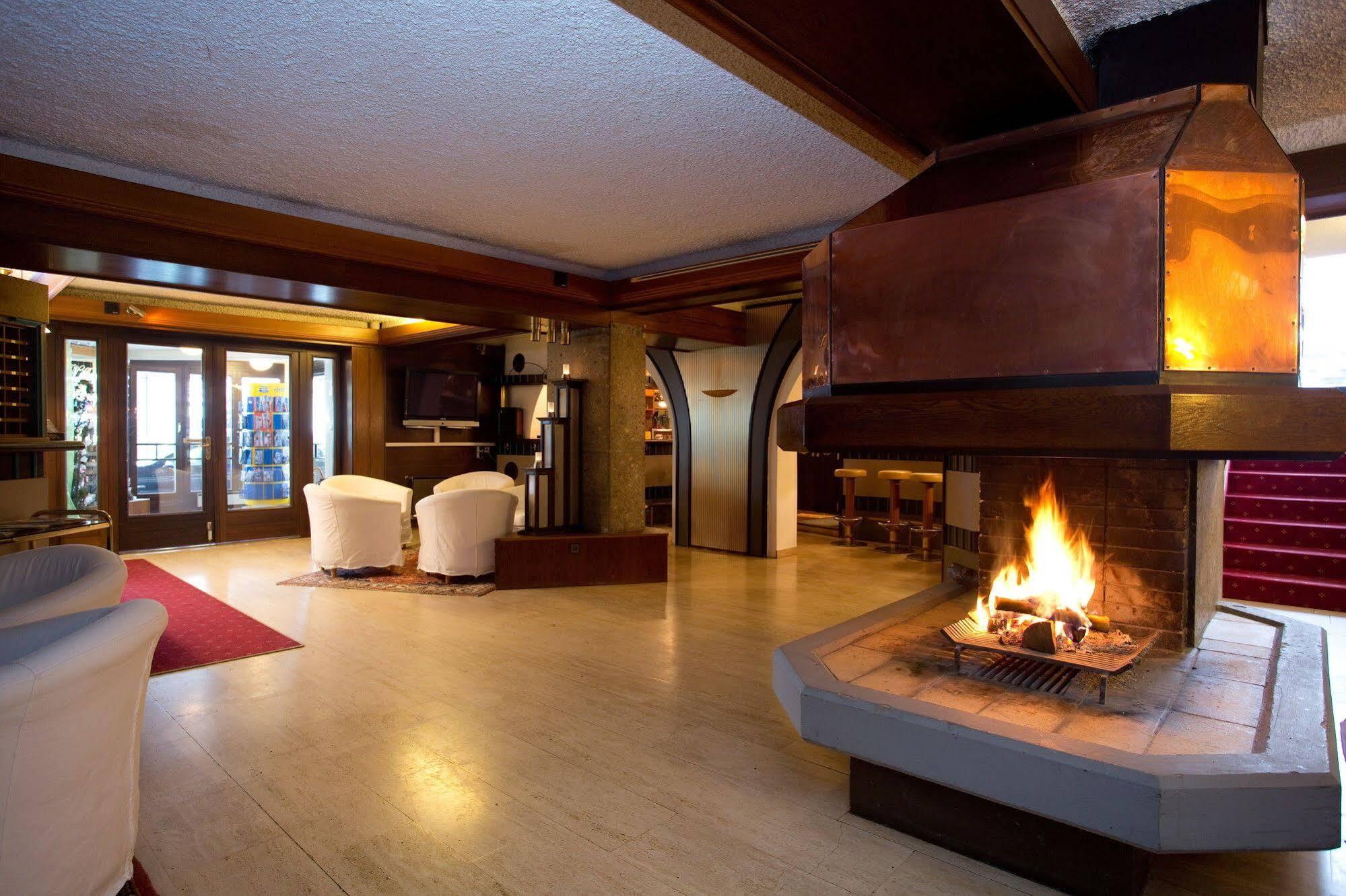 Hotel Bellevue Seeboden Dış mekan fotoğraf